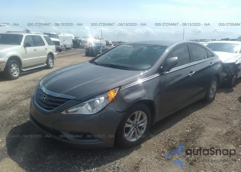 2013 Hyundai Sonata Gls z USA, uszkodzony, nr VIN 5NPEB4AC1DH707018
